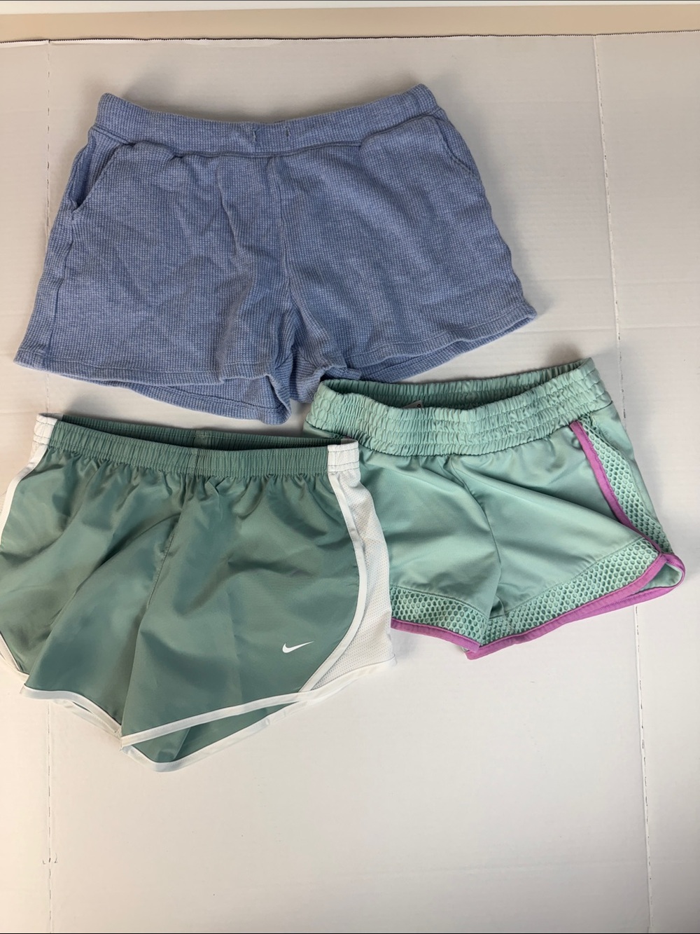 Girls size 8-10 lot summer 16 pieces, nike, cat and jack, limited too - Picture 6 of 9